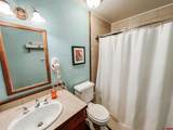 426 Gunnison Av Avenue - Photo 22