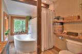 38 Lobo - Photo 28