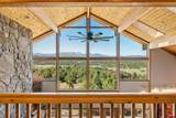 1022 Heritage Road - Photo 17