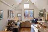 240 Mahoney Drive - Photo 2