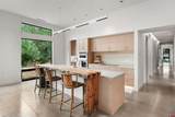 2945 6th Avenue - Photo 10