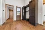 64 Clubhouse Village Drive - Photo 11
