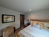 684 Falcon Way - Photo 26