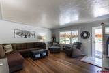 1912 Glenisle Avenue - Photo 2