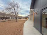 805 Se Pinyon Street - Photo 39