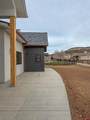 805 Se Pinyon Street - Photo 40