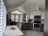 23 Cr 222 - Photo 26