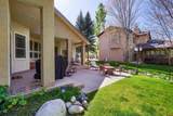 496 Horse Thief Lane - Photo 32