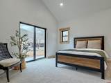 805 Se Pinyon Street - Photo 23