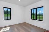 470 Meadow Drive - Photo 32