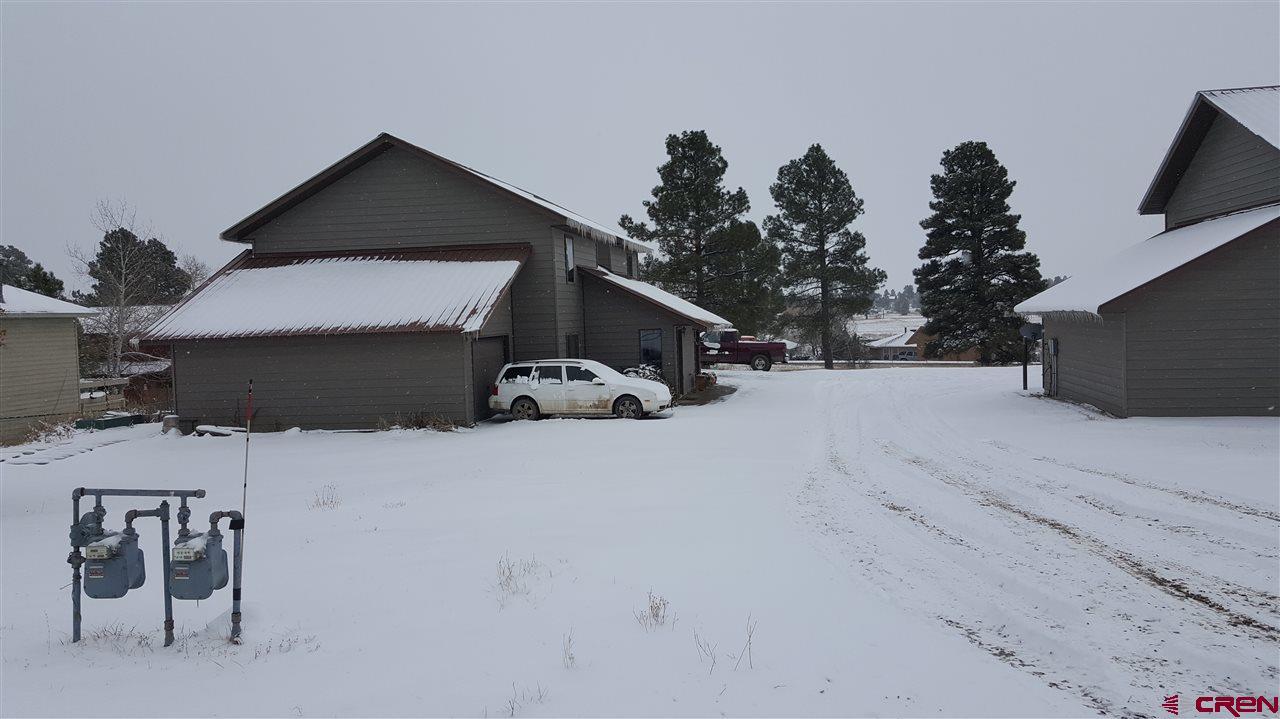 547 OR 529 Golf Place - Photo 1
