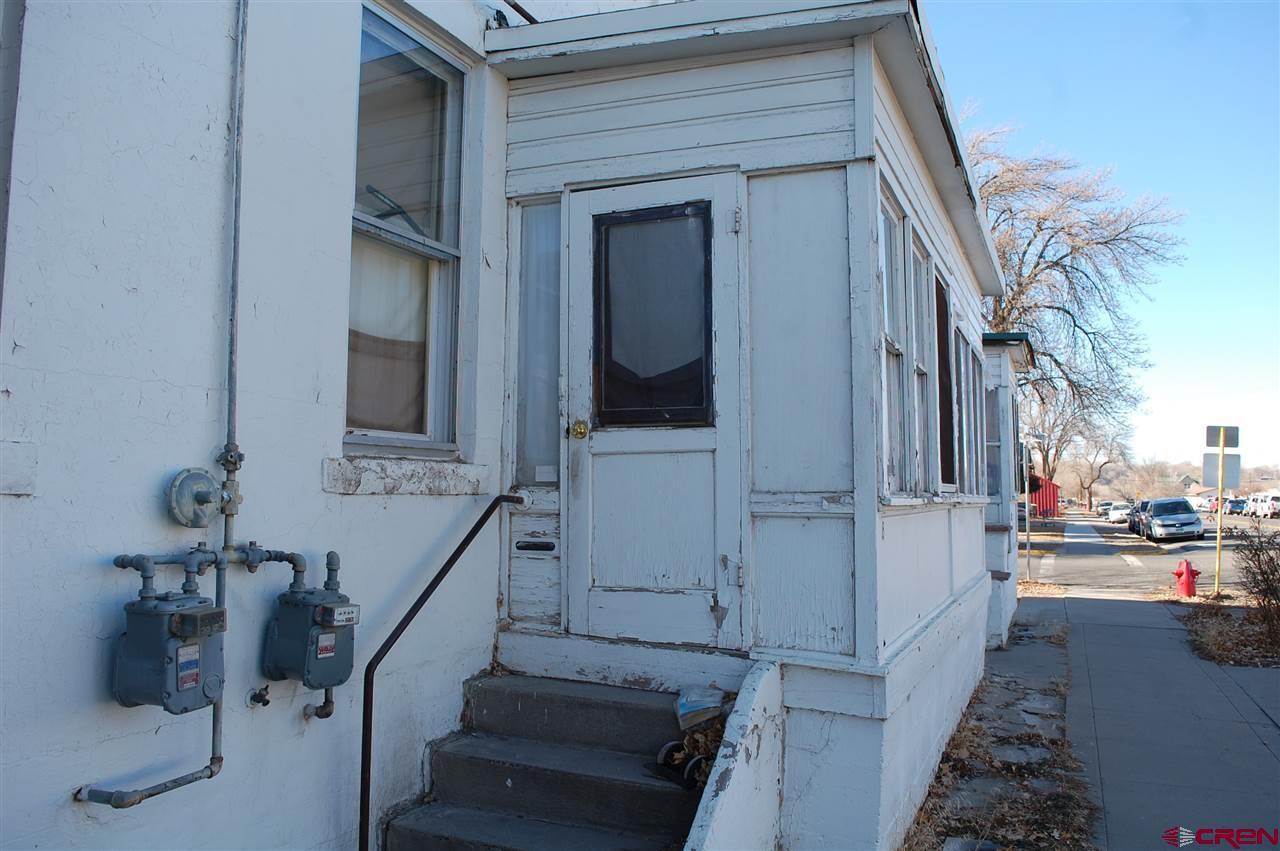 128 6th - Photo 1