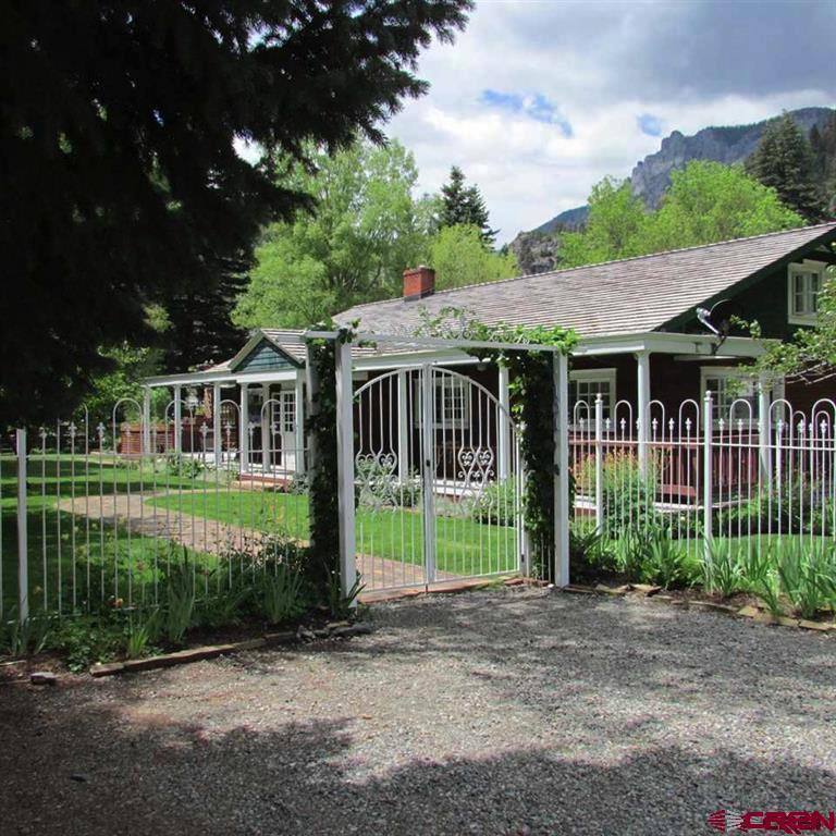 101 6th Avenue - Photo 1