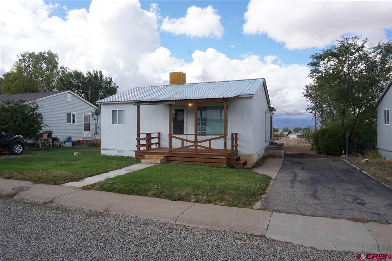 604 Bob Street - Photo 1