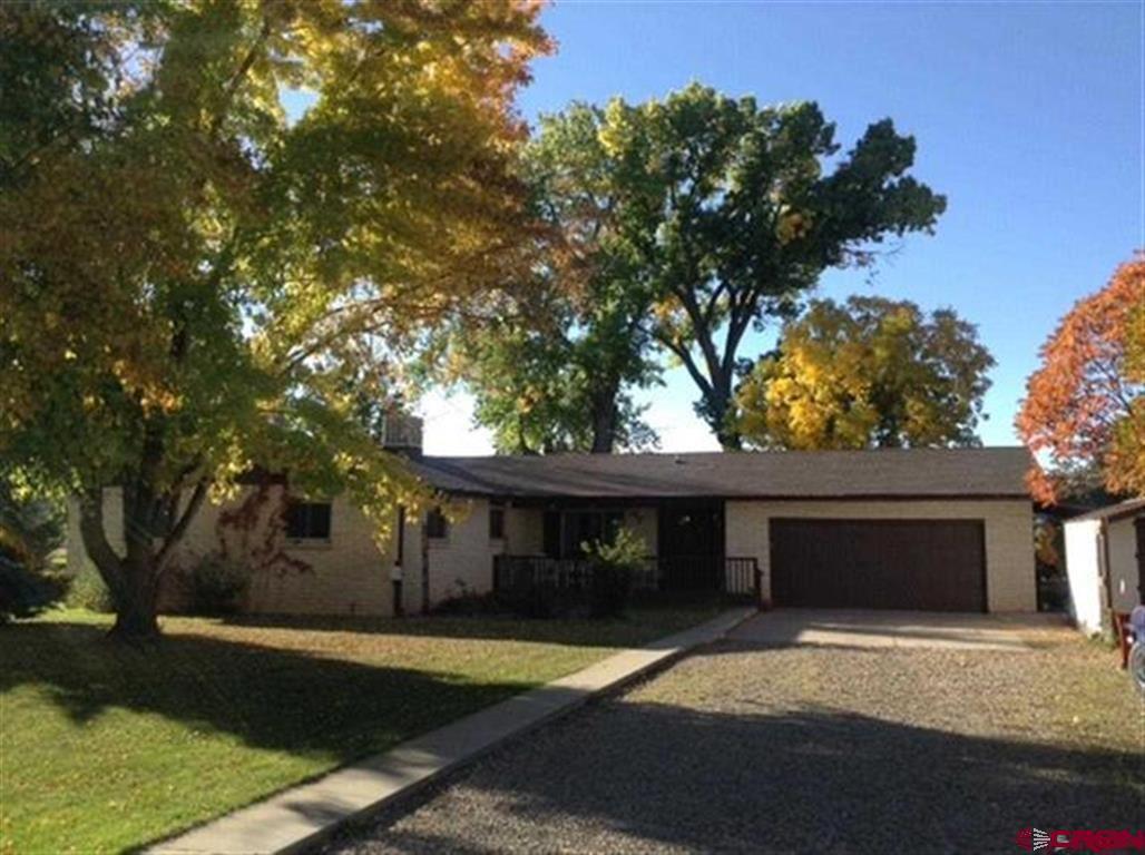 2707 Golf Course Drive - Photo 1