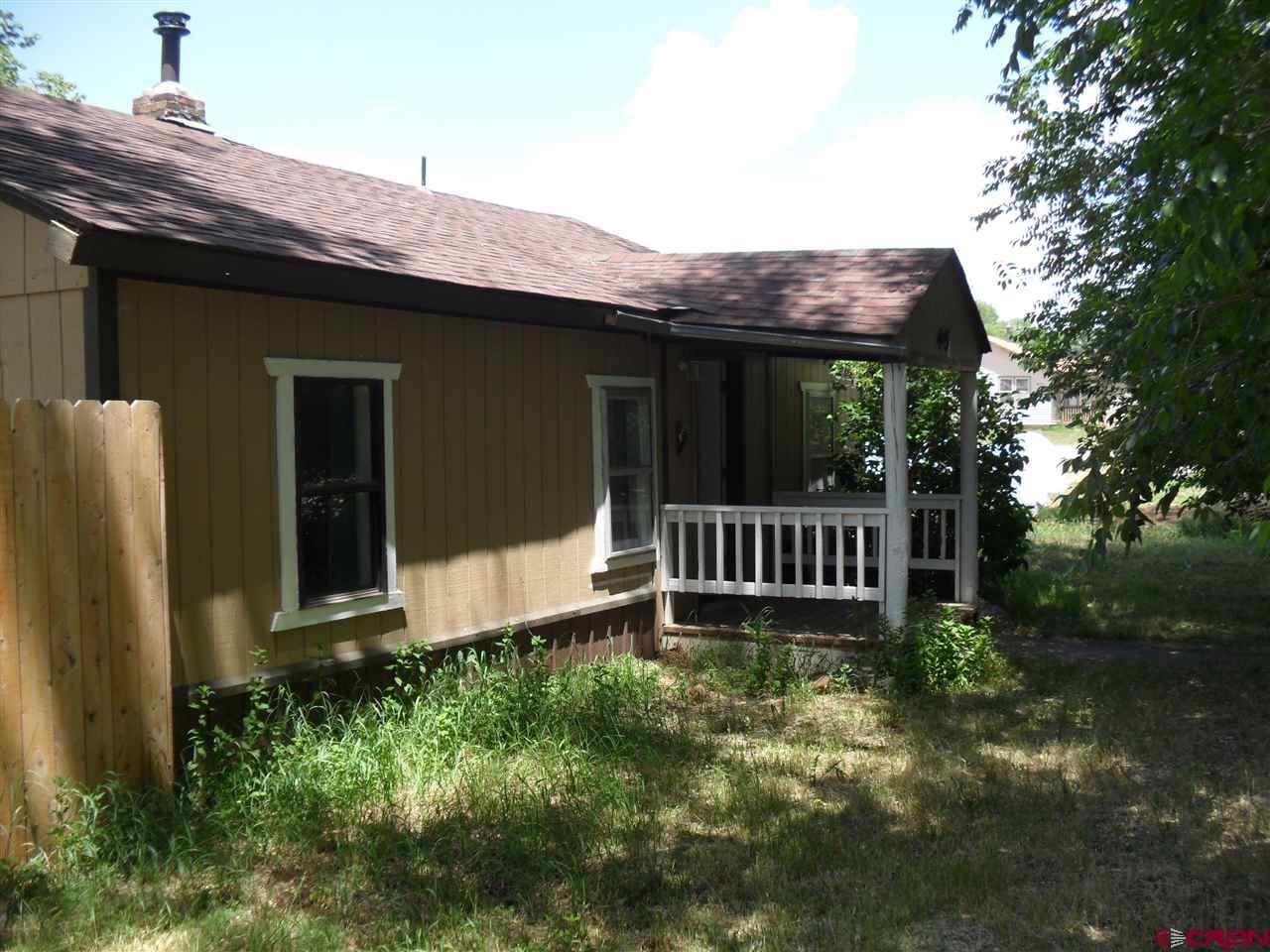 405 Ash - Photo 1