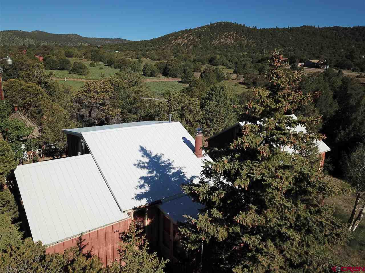 405 Pikes Peak Rd - Photo 1