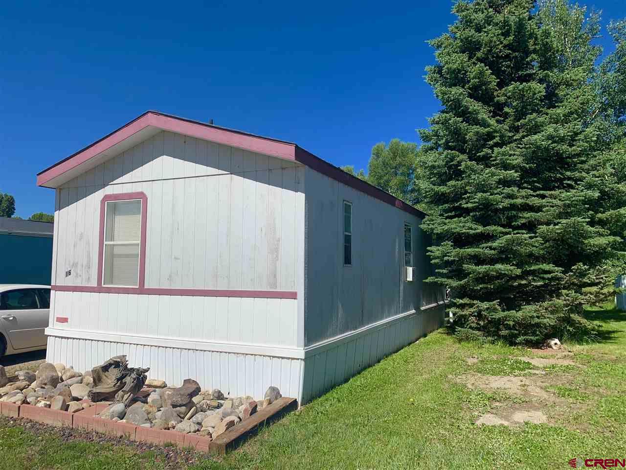301 2nd Street - Photo 1