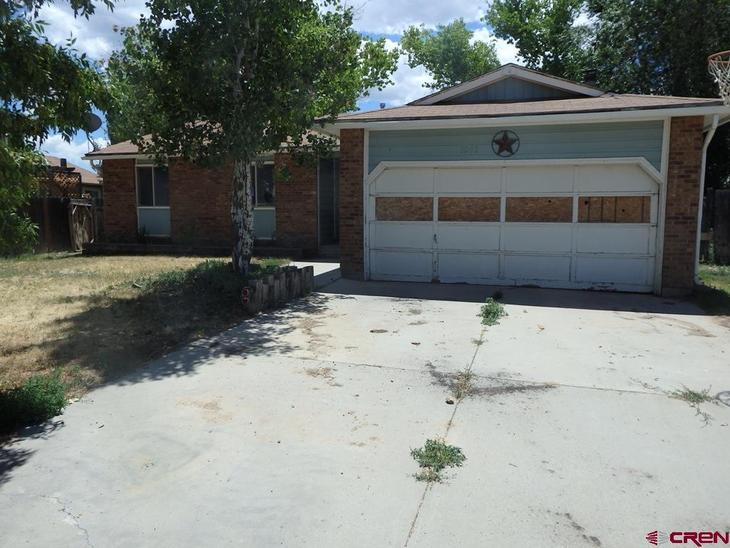 1001 Tanglewood Lane - Photo 1