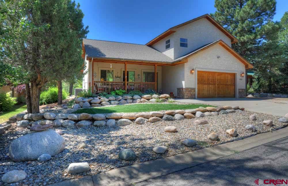 208 Oak Drive - Photo 1