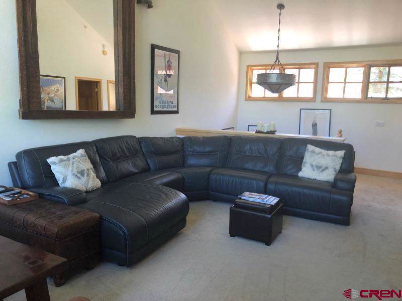100 Aspen Drive - Photo 1