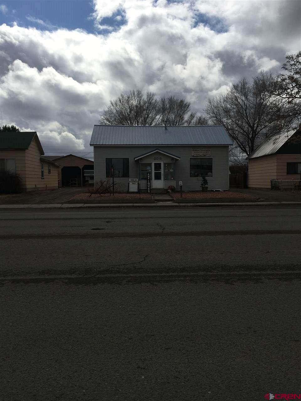 306 Main - Photo 1