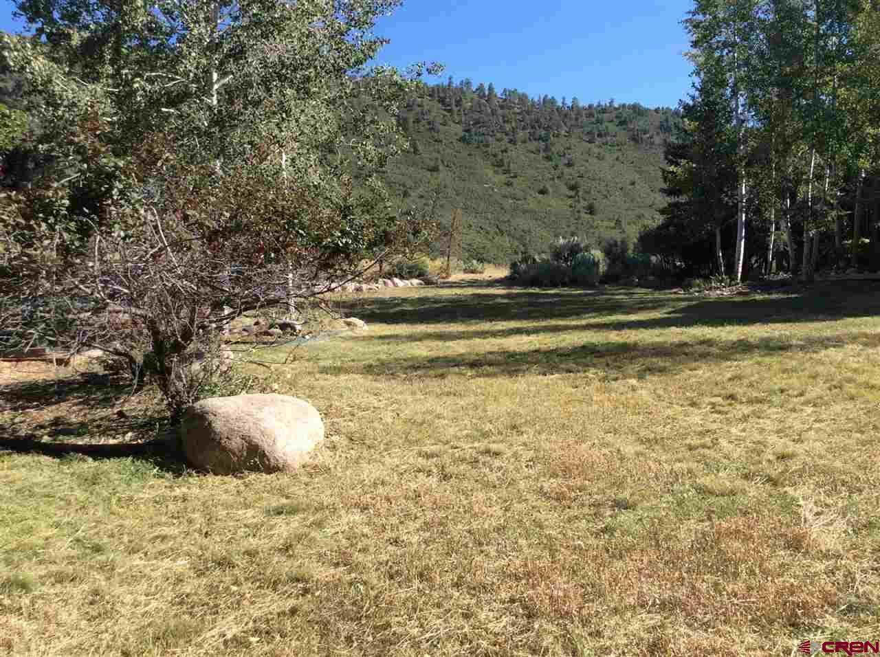 328 Hillcrest Dr Drive - Photo 1