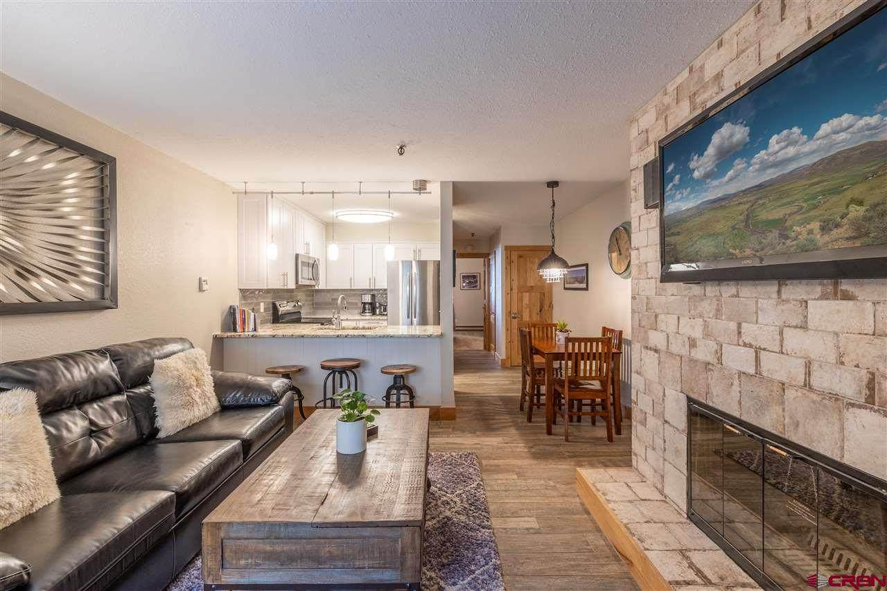 11 Emmons Road - Photo 1