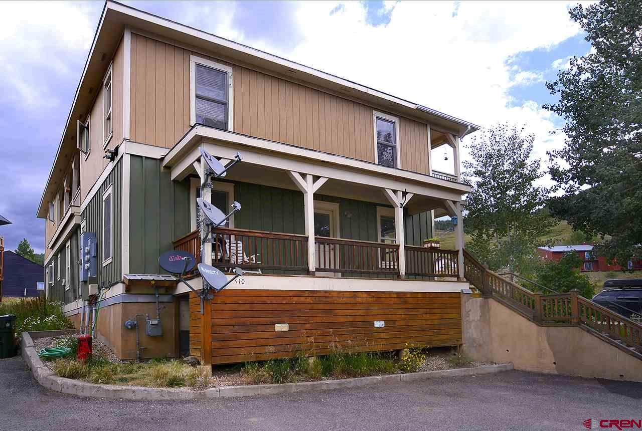 110 Pitchfork Drive - Photo 1