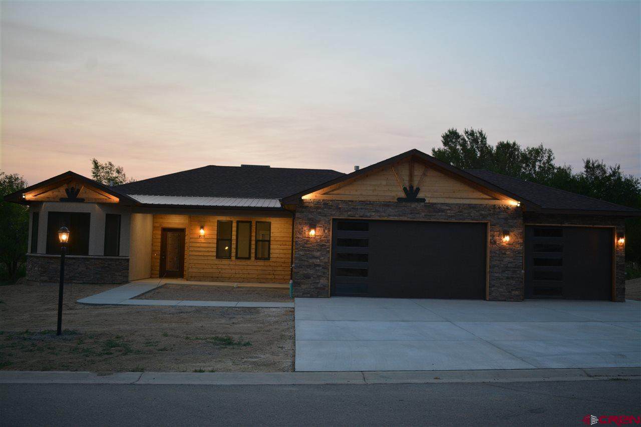 800 Pine Street - Photo 1
