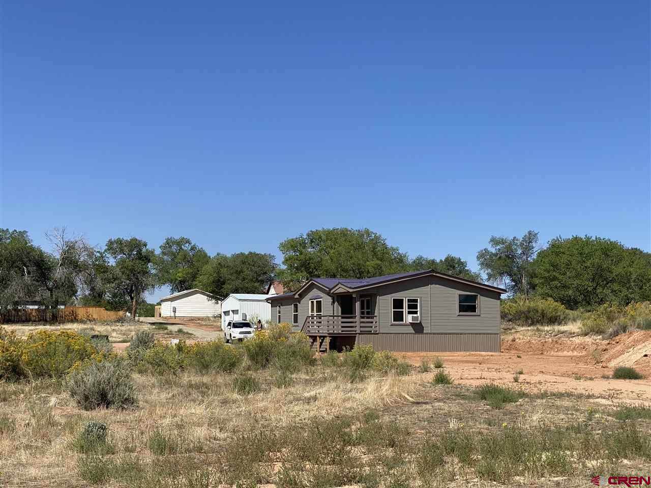 904 Oak Street - Photo 1