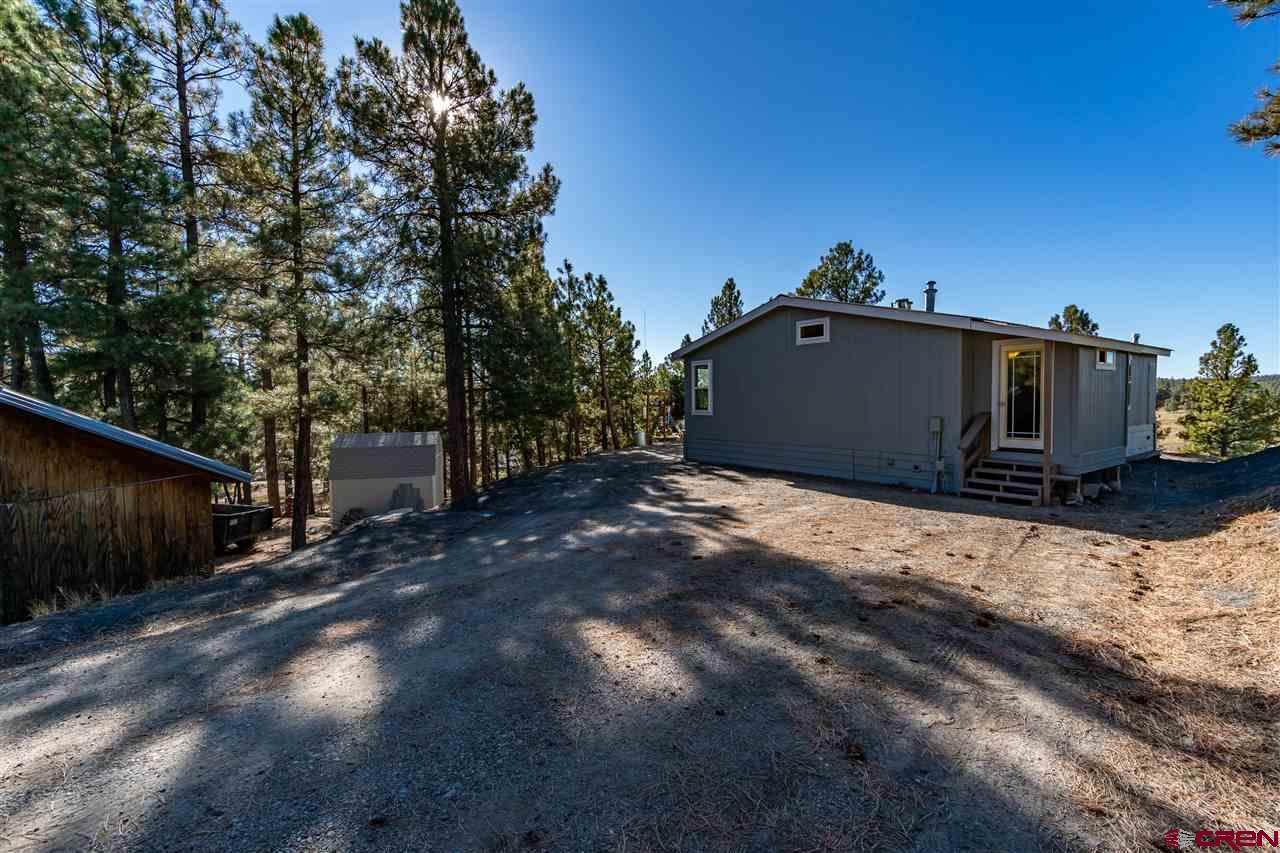 521 11th Street - Photo 1