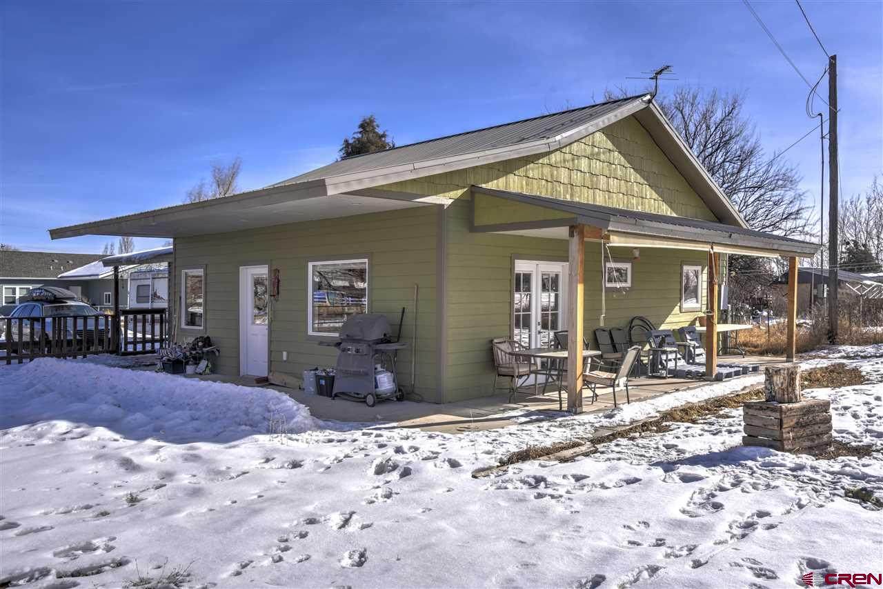 170 Valle Drive - Photo 1