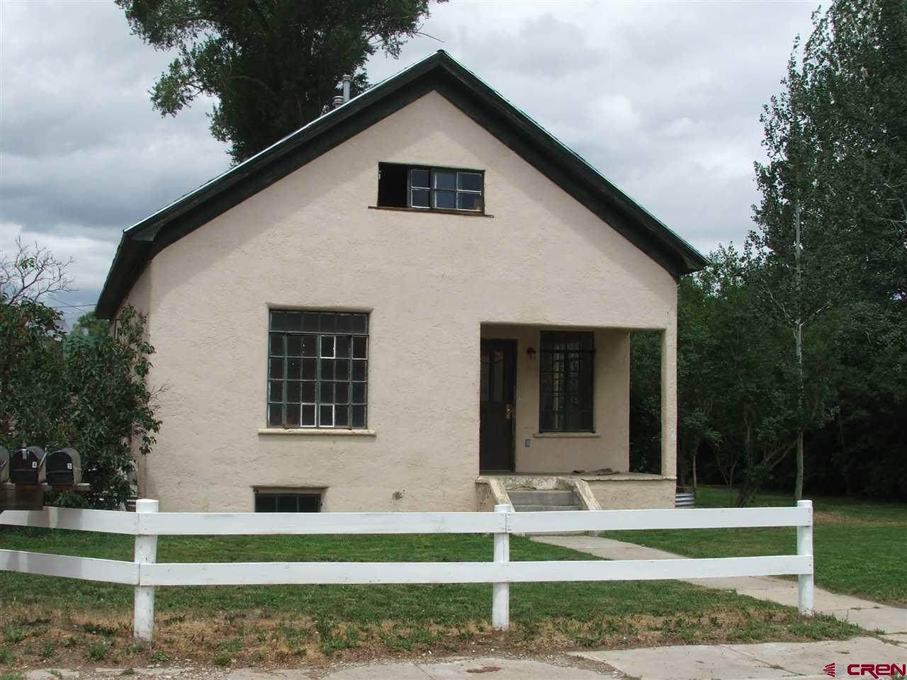 414 Gothic Avenue - Photo 1