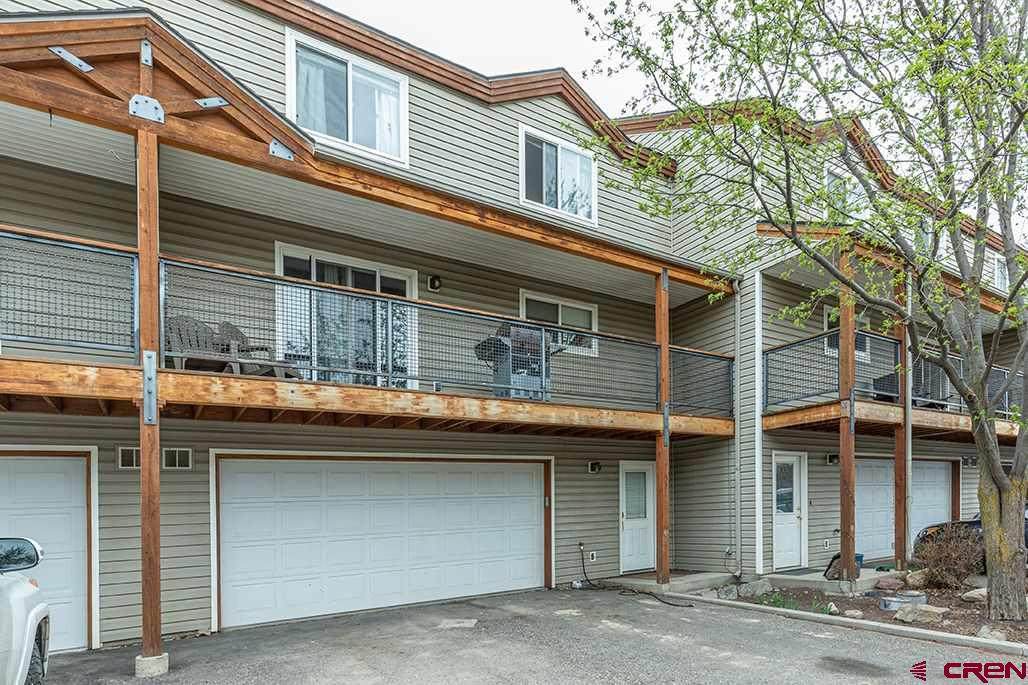 53 Sunridge Lane - Photo 1