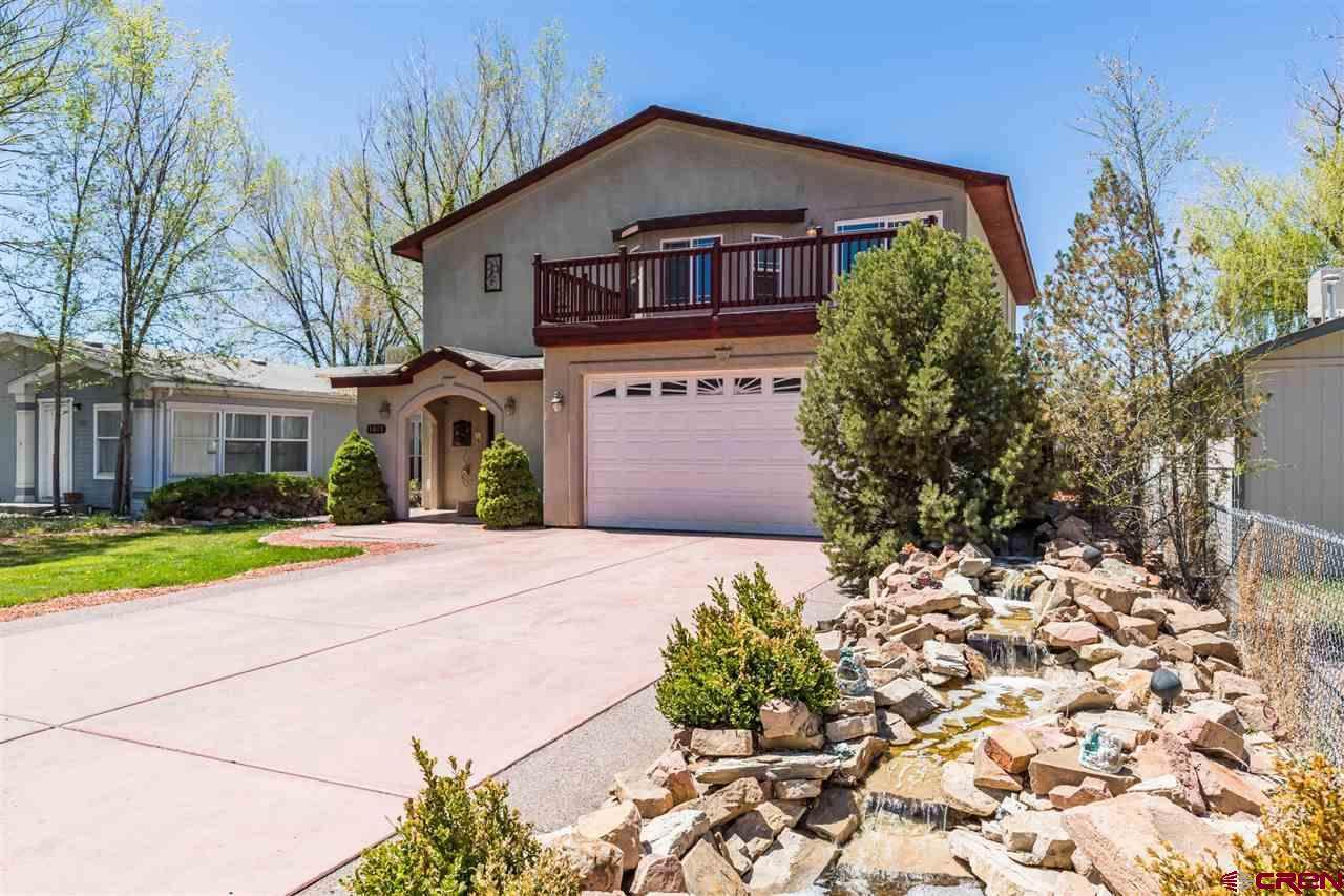 1011 Bluff Street - Photo 1