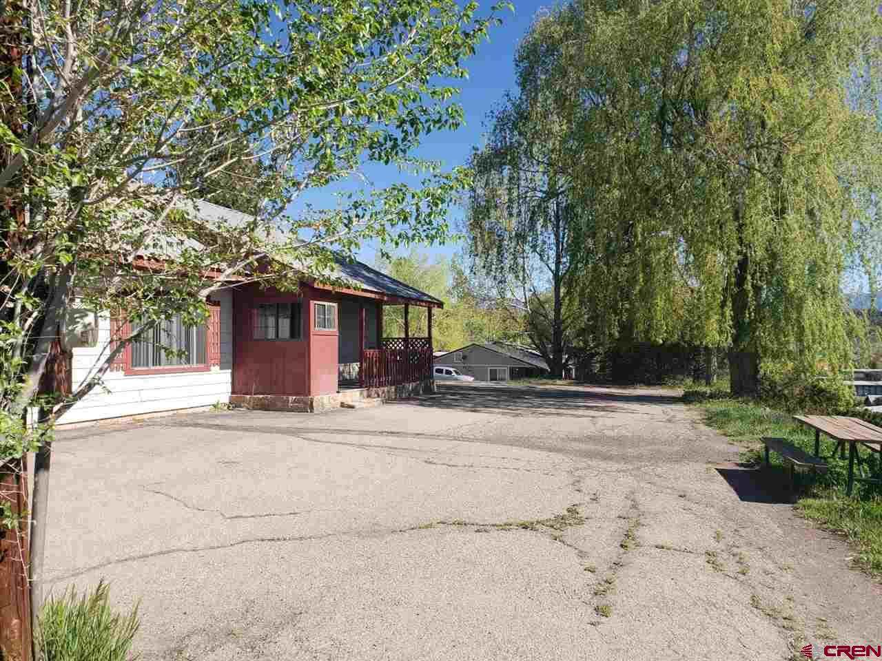 410 10th Street - Photo 1