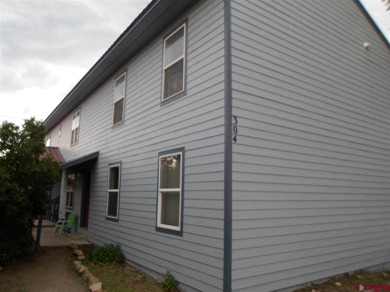 304 11th Street - Photo 1
