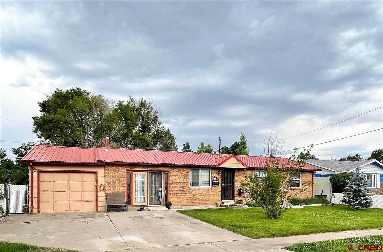 309 Fourteenth Street - Photo 1