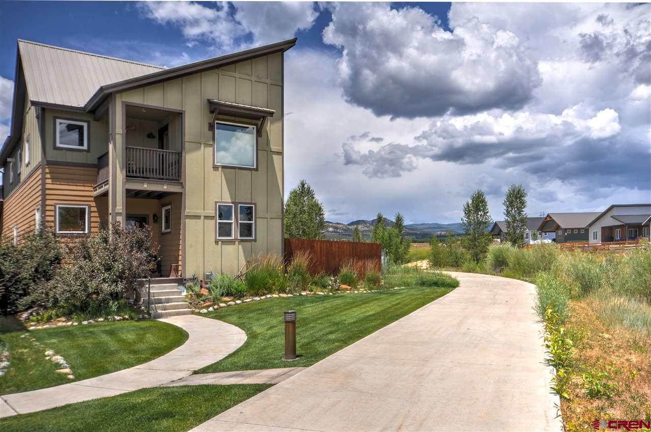 250 Clear Spring Avenue - Photo 1