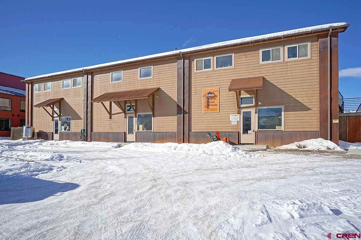687 Cora Street - Photo 1