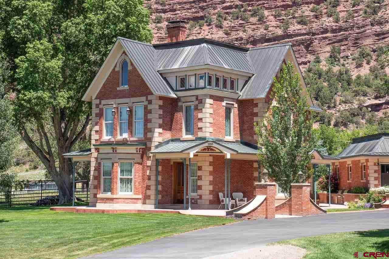 14 Citadel Drive - Photo 1