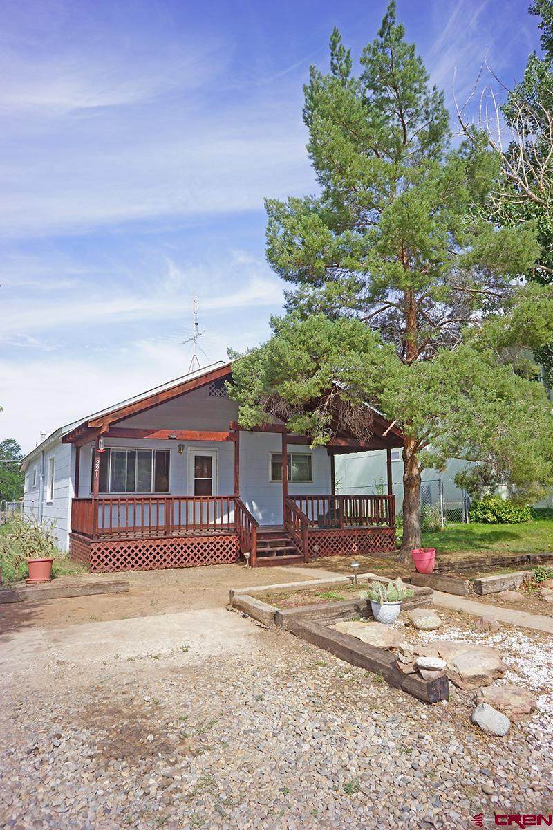 221 Washington Street - Photo 1