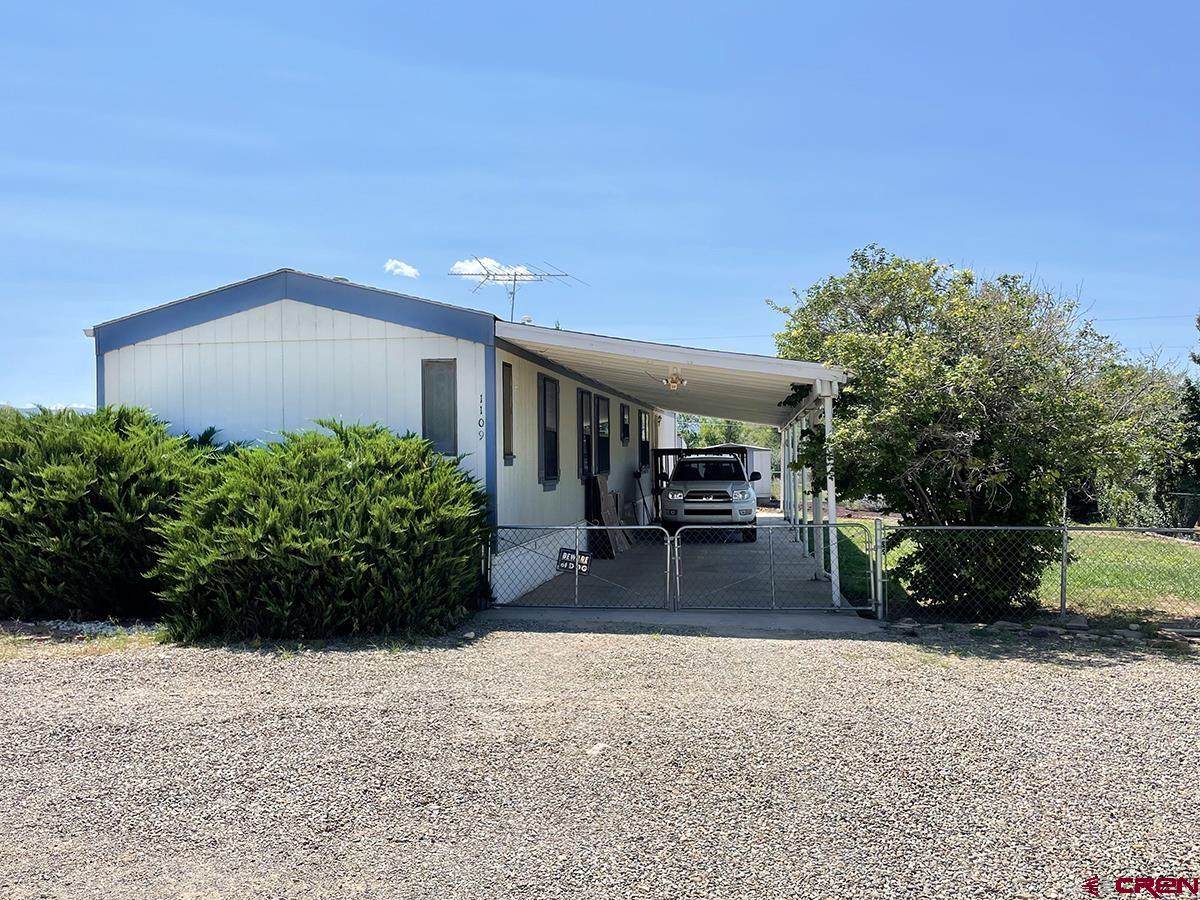 1109 Willow Street - Photo 1