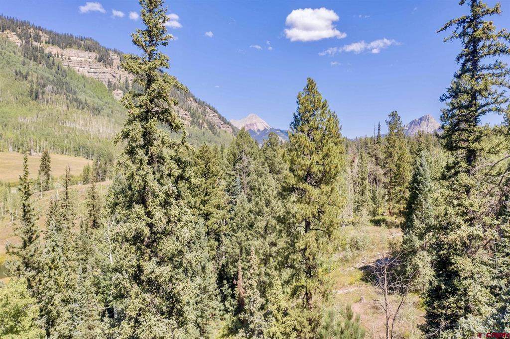 463 Pinnacle View Drive - Photo 1
