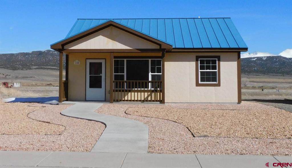 1105 Salazar - Photo 1