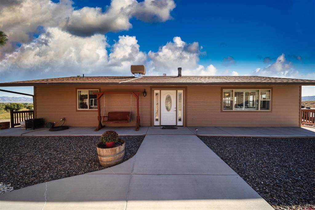 1153 M 1/4 Rd - Photo 1