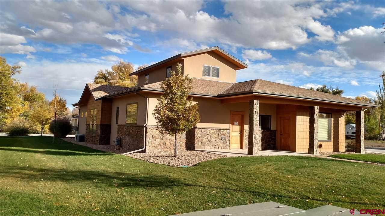 248 Cottonwood Street - Photo 1
