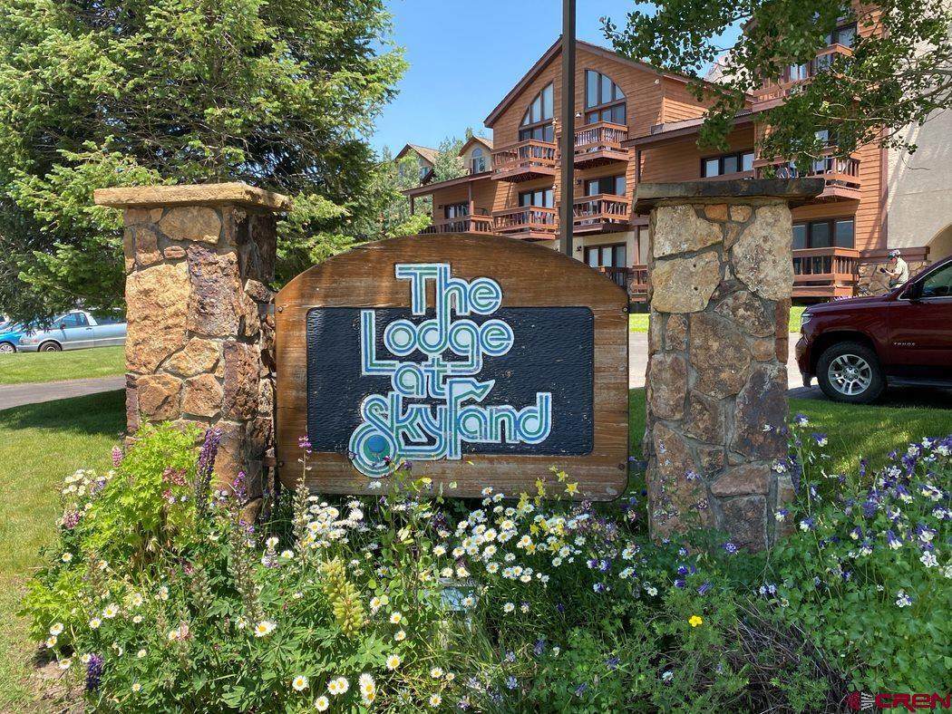 350 Country Club Drive - Photo 1