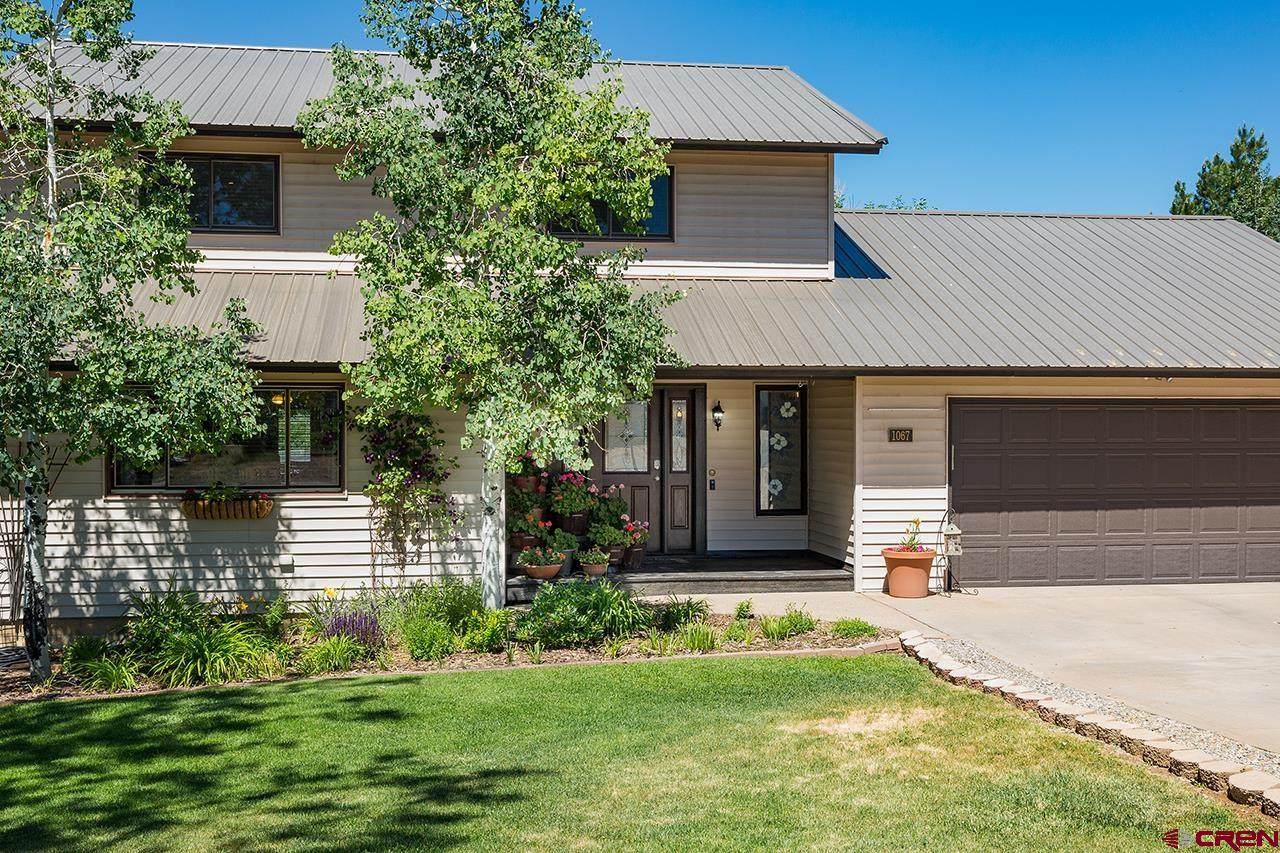 1067 Cedar Drive - Photo 1
